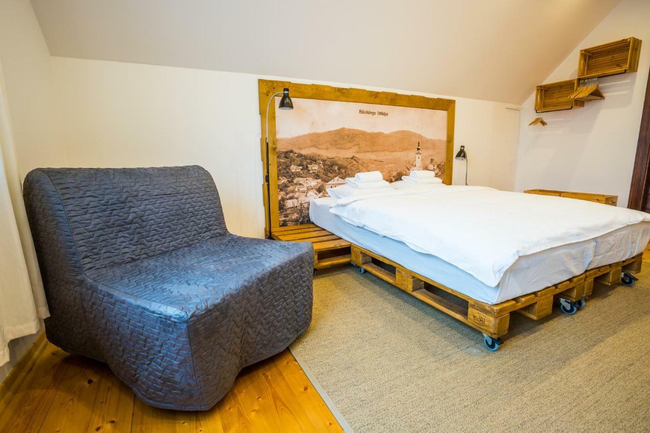 Antosikov Majer Pensionat Banská Štiavnica Exteriör bild