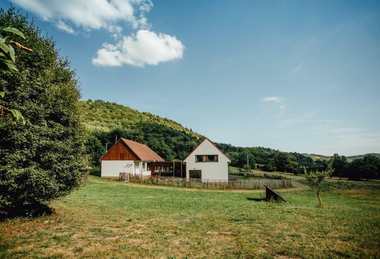Antosikov Majer Pensionat Banská Štiavnica Exteriör bild